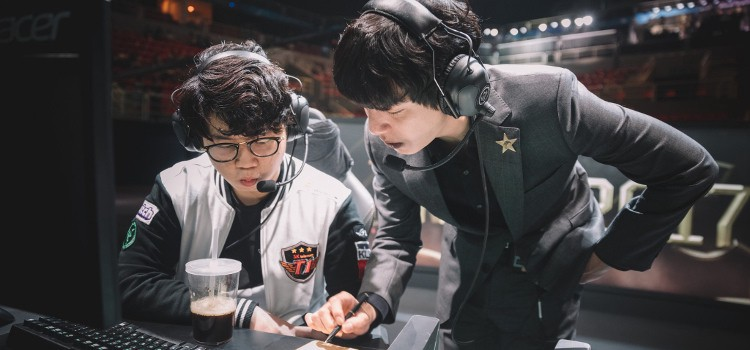 8 Proven Steps to Find a League of Legends eSports Coaching Job